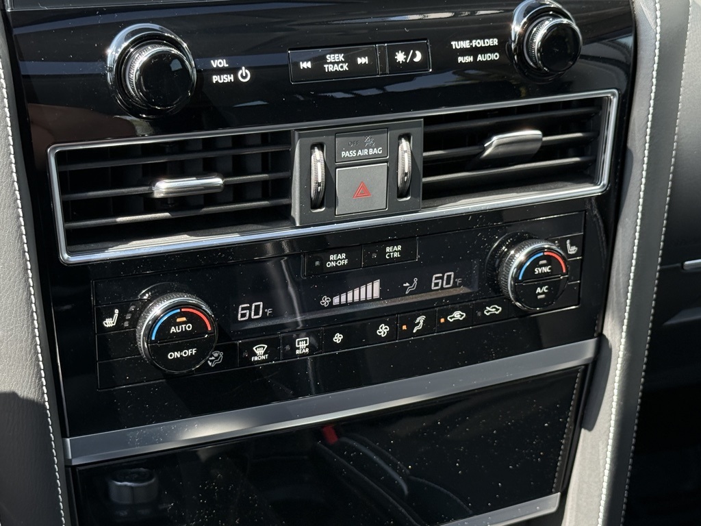 2023 Infiniti QX80 Premium Select photo 11