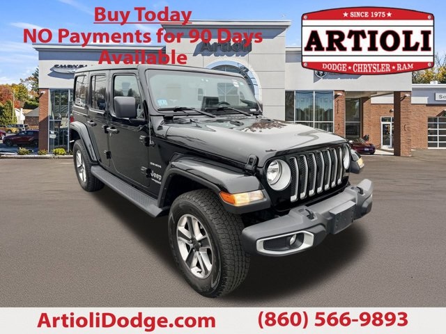 2022 Jeep Wrangler Unlimited Sahara's photo