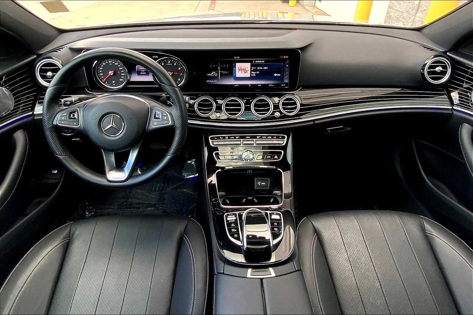 2017 Mercedes Benz E 300 Sport photo 13