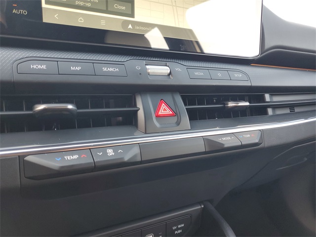 2025 Kia K4 GT-Line Turbo photo 17