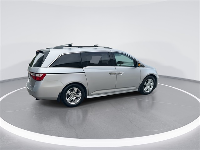 2013 Honda Odyssey Touring Elite photo 7