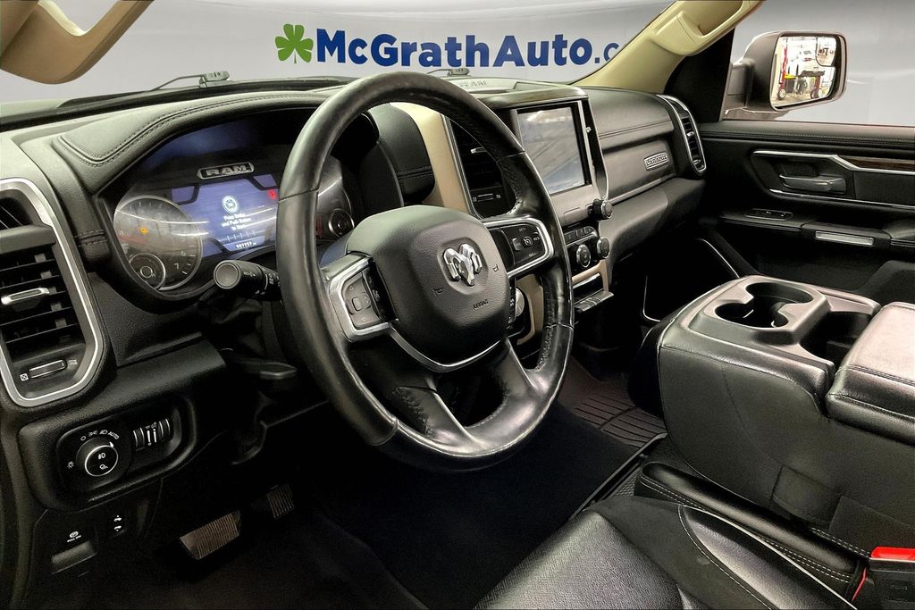 2019 Ram 1500 Laramie photo 11