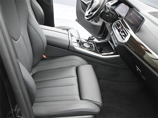2021 BMW X5 - Image 27