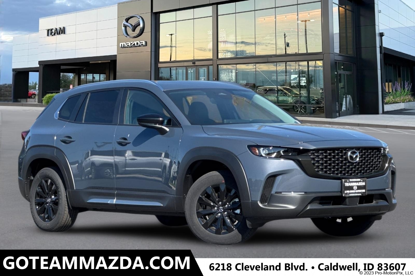 2025 Mazda CX-50 Premium's photo