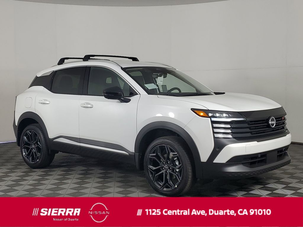 2026 Nissan KICKS SR's photo