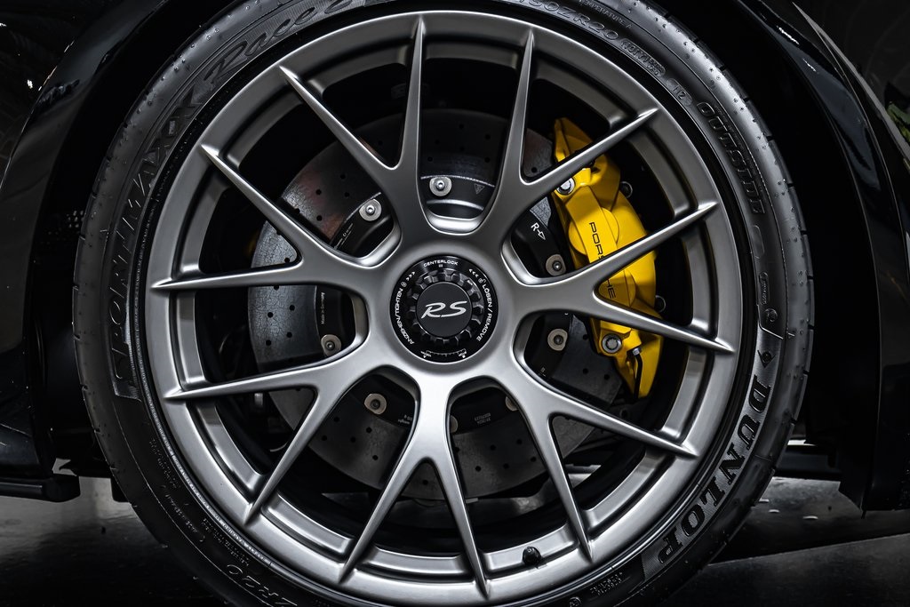 2025 Porsche Cayman GT4 RS photo 21