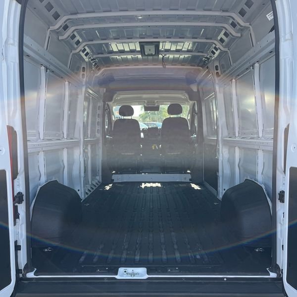 2024 Ram ProMaster 3500 Cargo Van photo 3