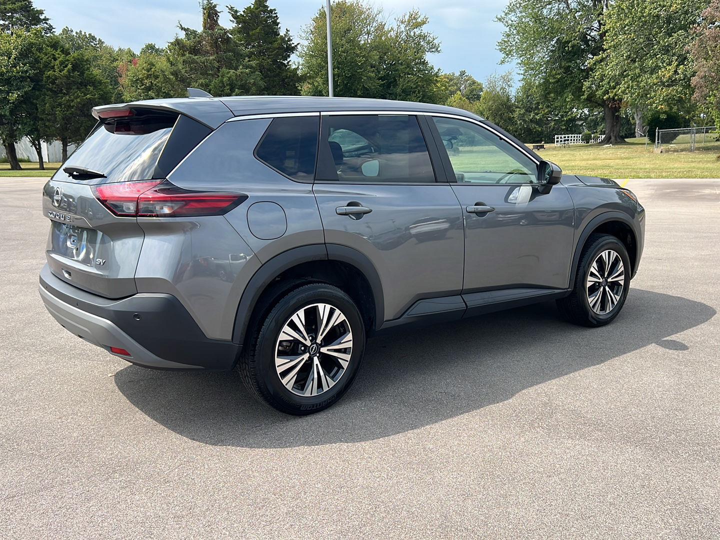 2023 Nissan Rogue SV photo 15