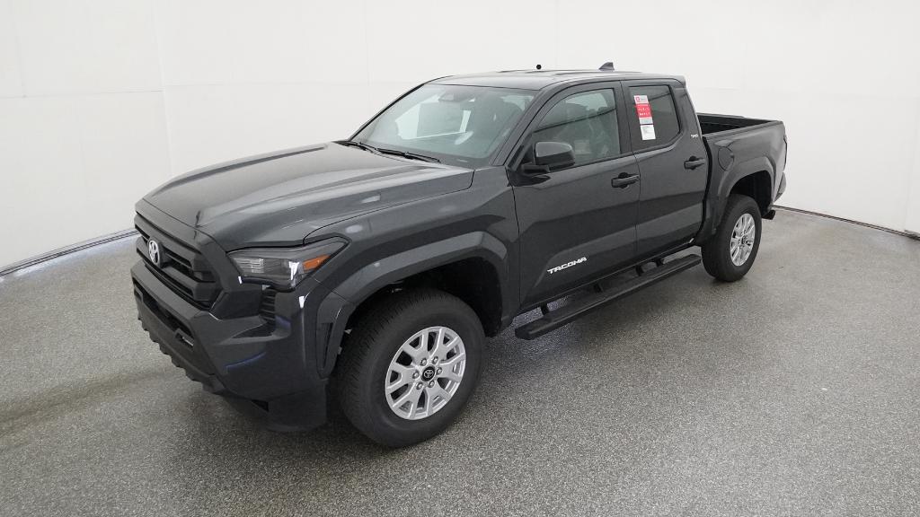 2025 Toyota Tacoma SR5's photo