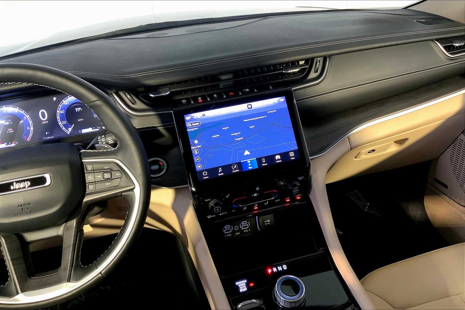2021 Jeep Grand Cherokee Limited photo 6