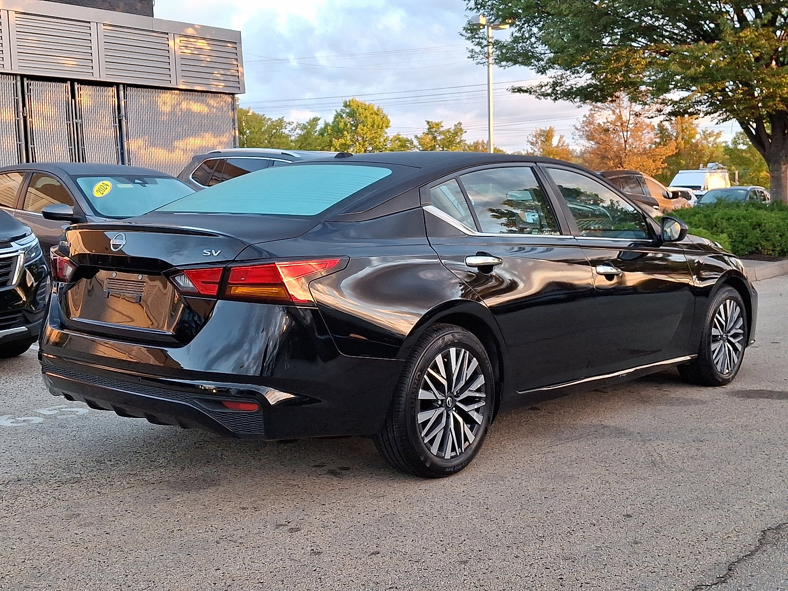2024 Nissan Altima 2.5 SV photo 4