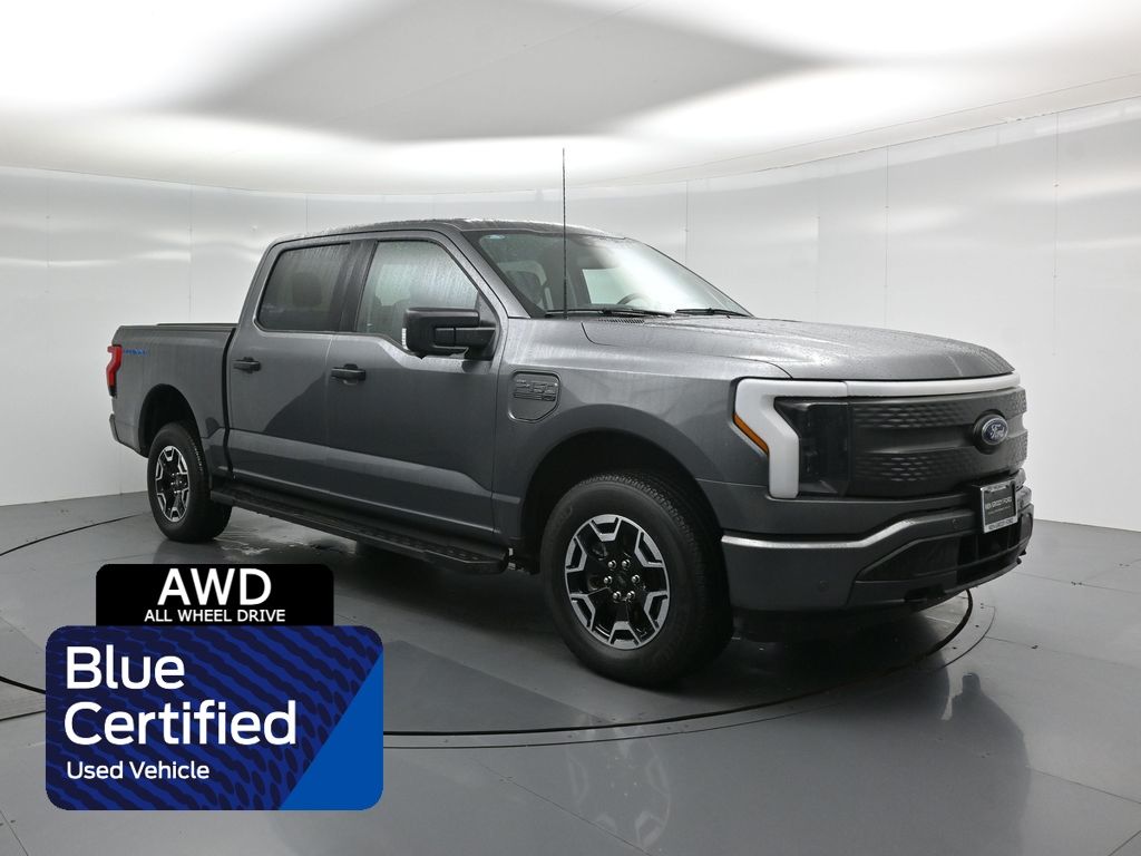 2023 Ford F-150 Lightning XLT
