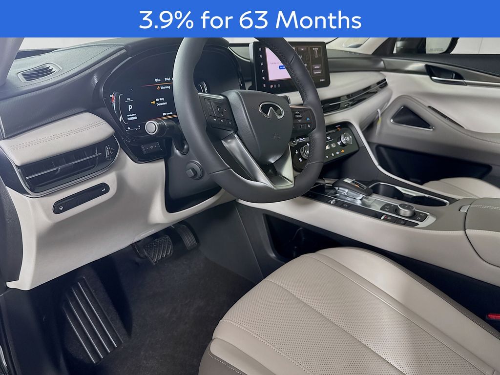 2026 Infiniti QX60 Luxe photo 9