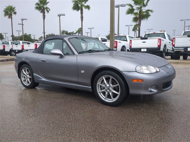 2003 Mazda MX-5 Miata Miata photo 2