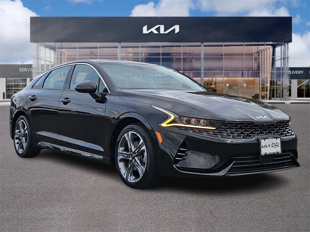 2024 Kia K5 EX's photo