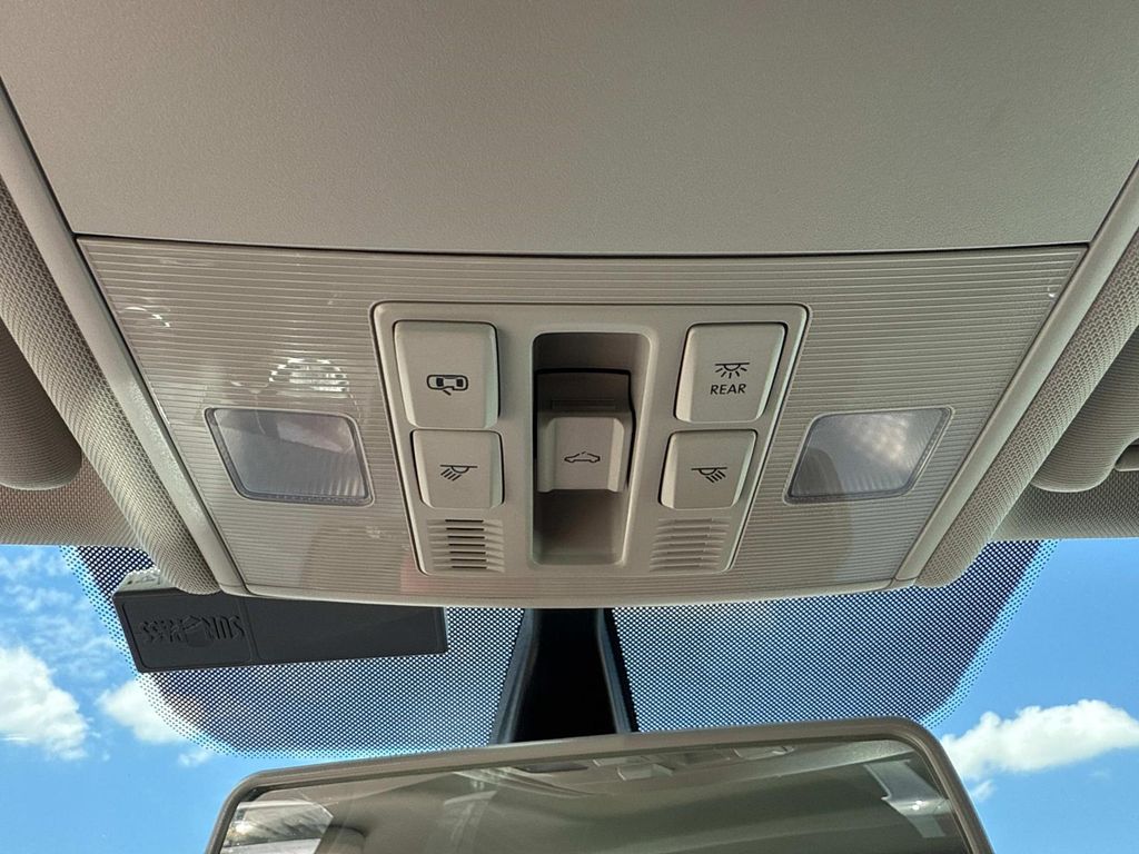 2018 Volkswagen Golf TSI SE photo 37