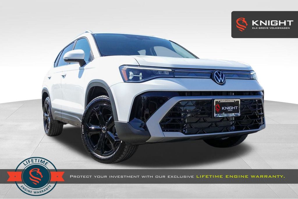 2025 Volkswagen Taos SEL's photo