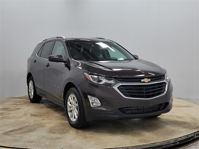 2020 Chevrolet Equinox LT photo 3