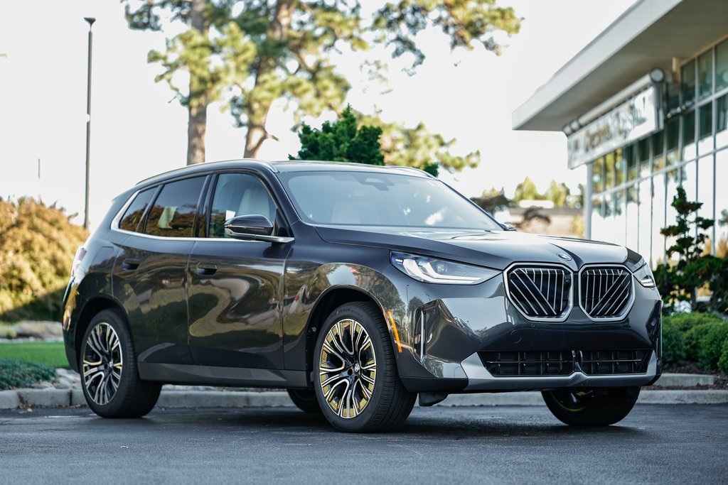 2026 BMW X3 30's photo