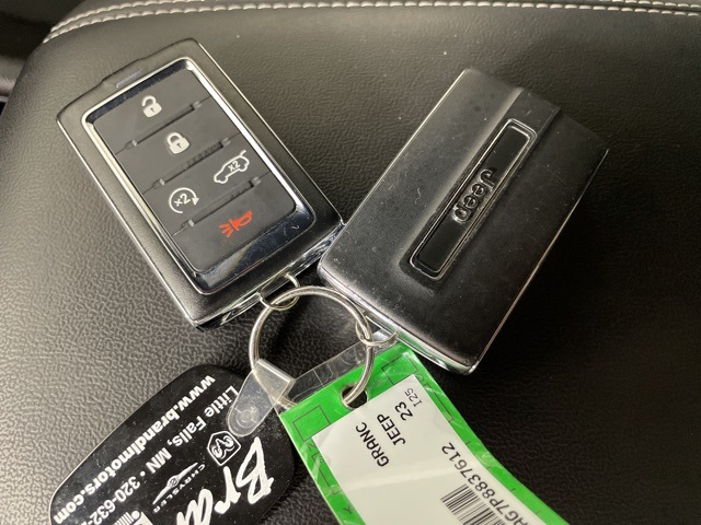 2023 Jeep Grand Cherokee Laredo Altitude photo 31