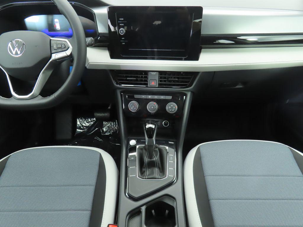 2025 Volkswagen Taos S photo 13