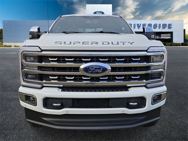 2024 Ford F-250 Platinum photo 2