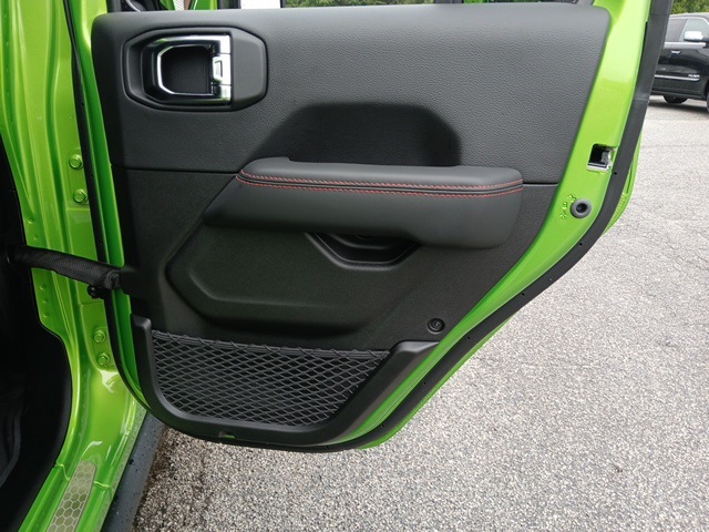 2025 Jeep Wrangler Rubicon X photo 25