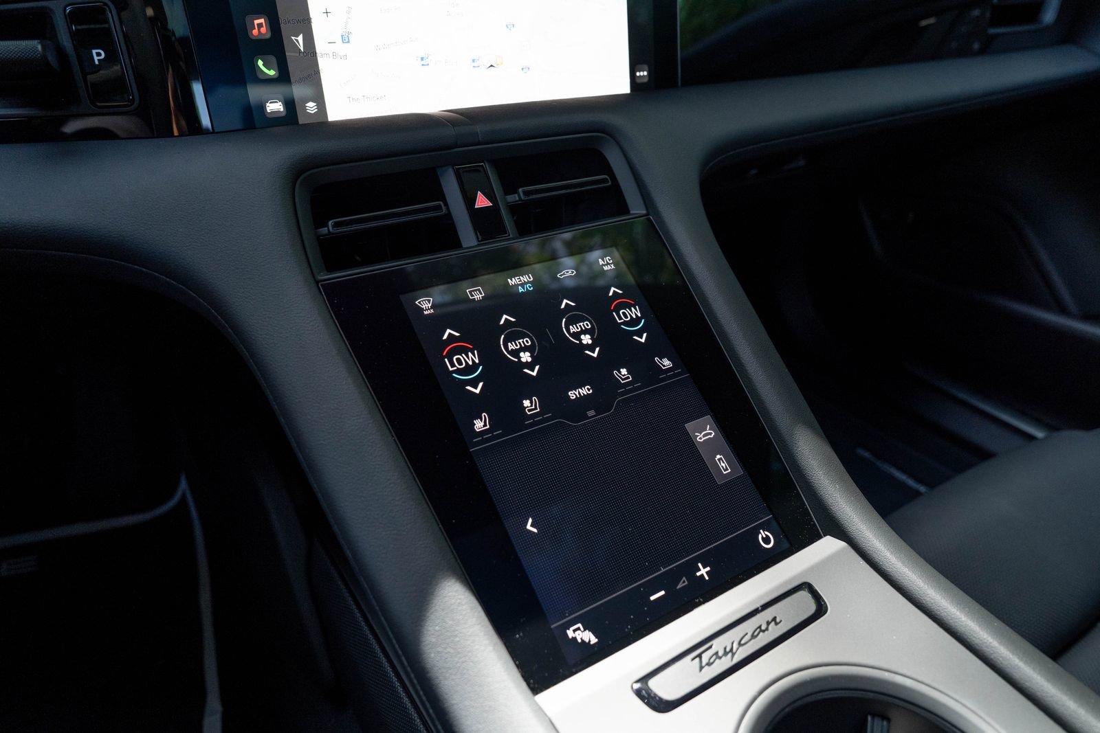 2024 Porsche Taycan 4S photo 32