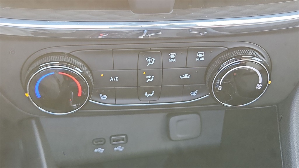 2025 Buick Encore GX Preferred photo 18