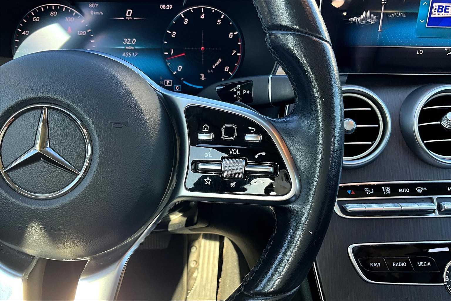 2021 Mercedes Benz C 300 photo 23