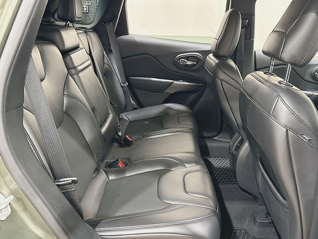 2019 Jeep Cherokee Latitude photo 20