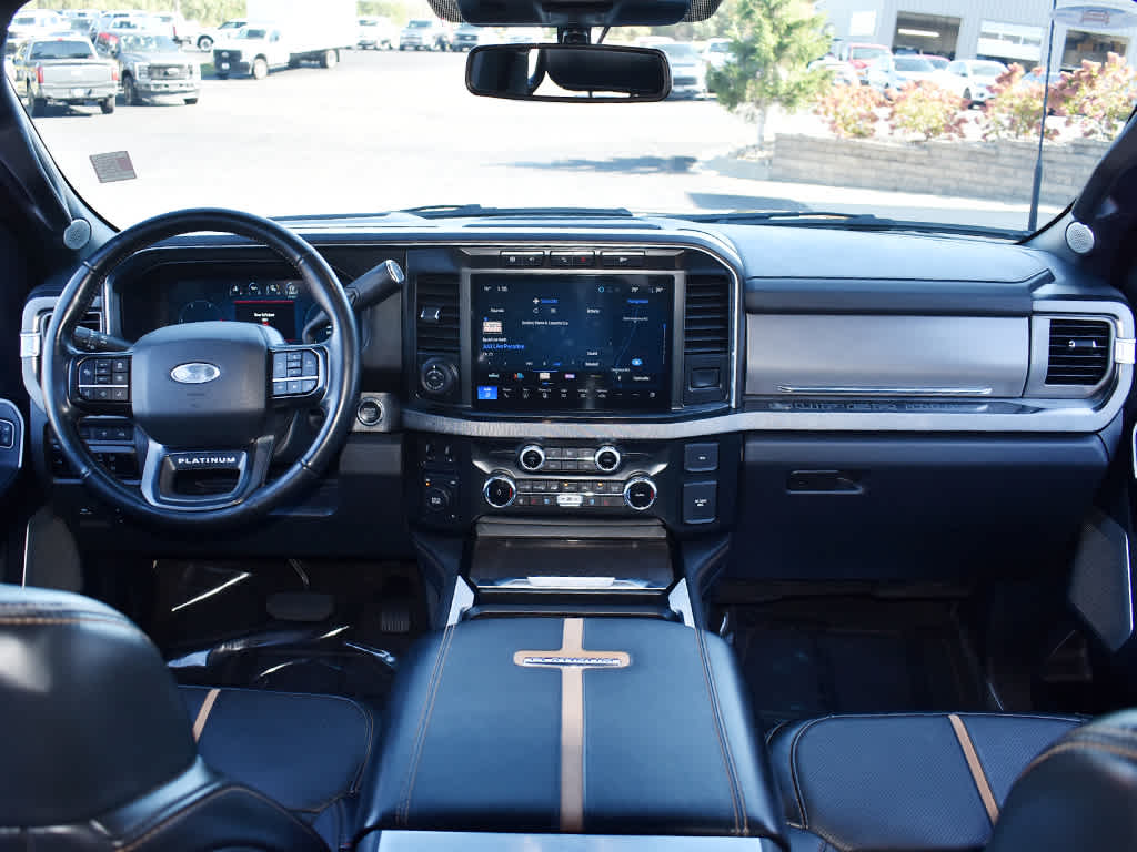 2024 Ford F-350 Platinum photo 4