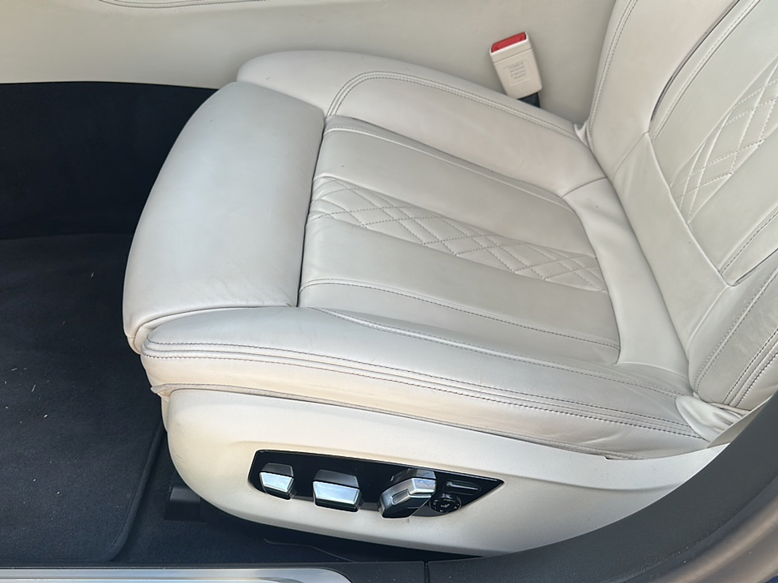 2022 Bmw 740i photo 5
