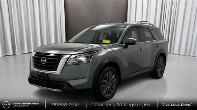 2023 Nissan Pathfinder SL
