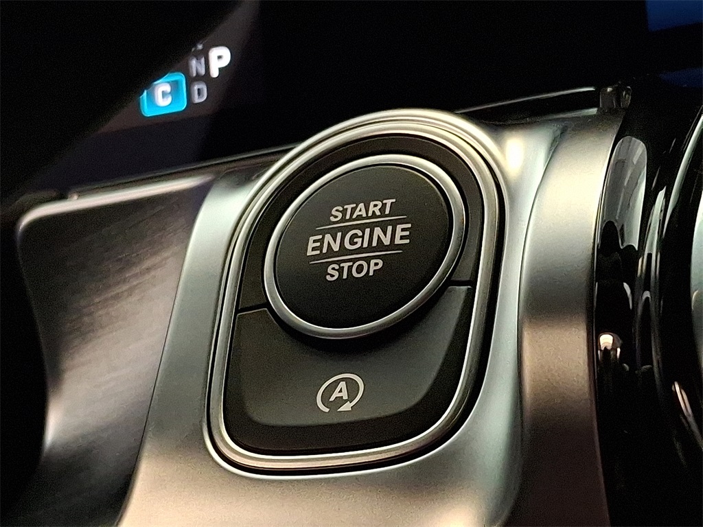 2026 Mercedes Benz GLB 250 4MATIC photo 19