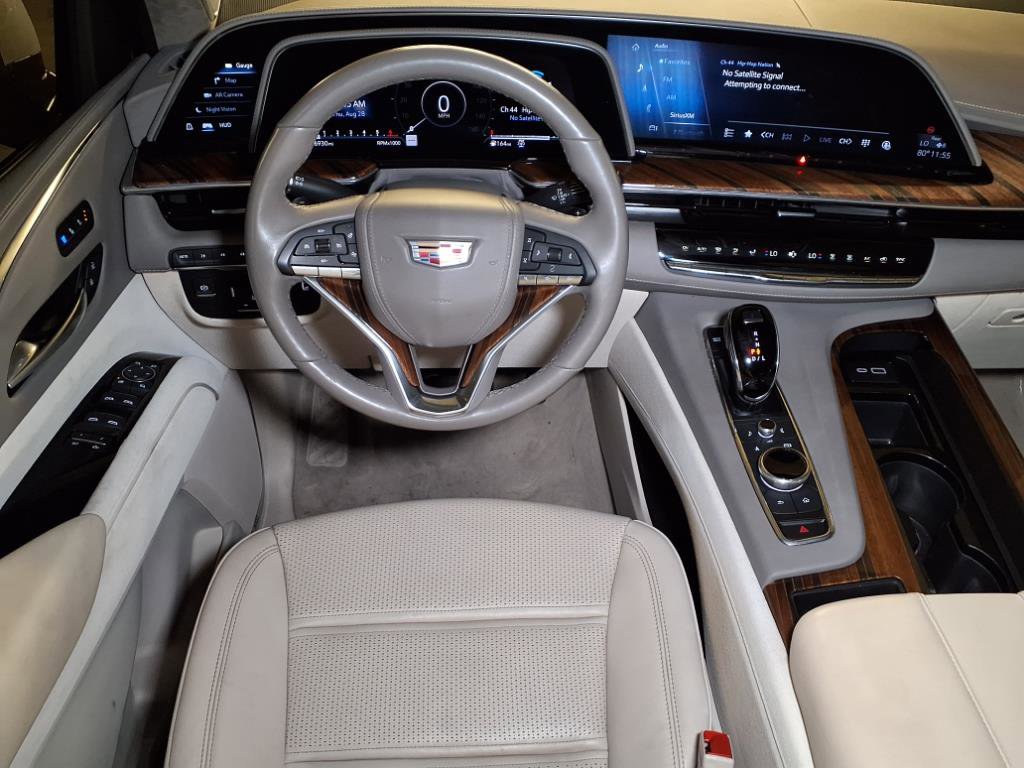2023 Cadillac Escalade ESV Sport Platinum photo 18
