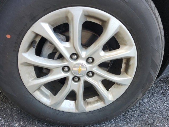 2018 Chevrolet Equinox LT photo 3