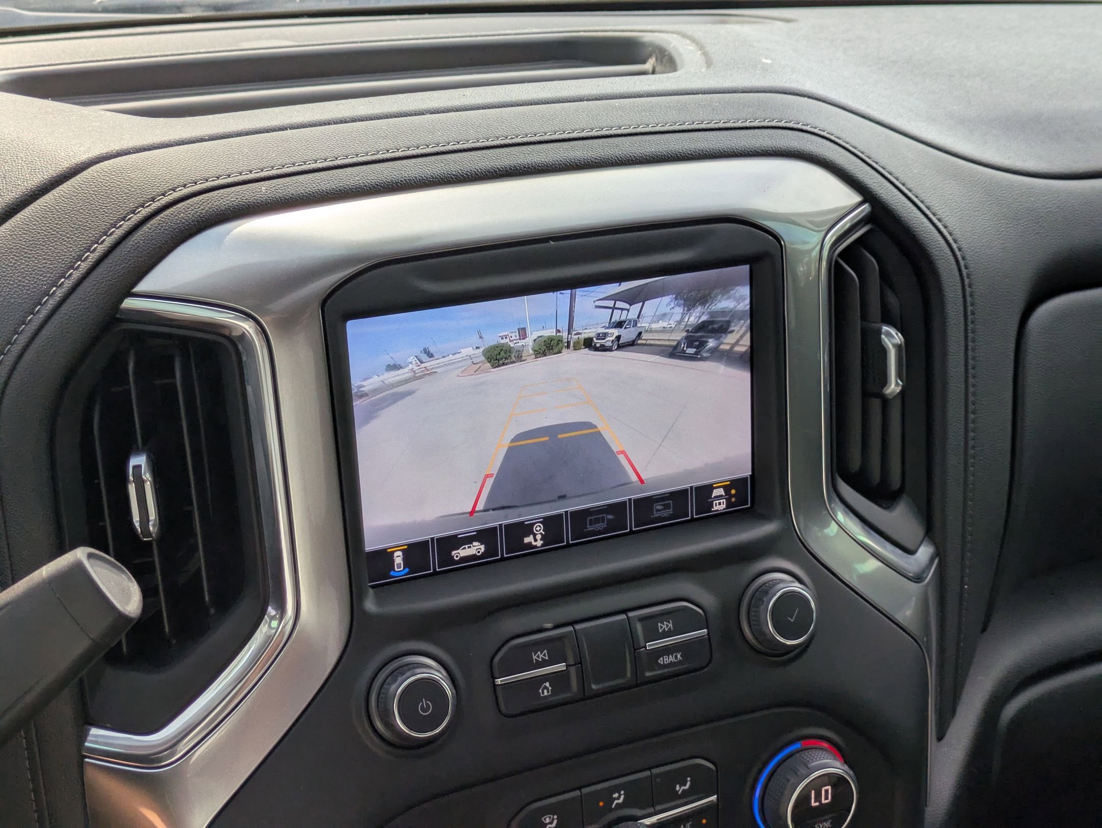 2022 Chevrolet Silverado 1500 LT Trail Boss photo 18