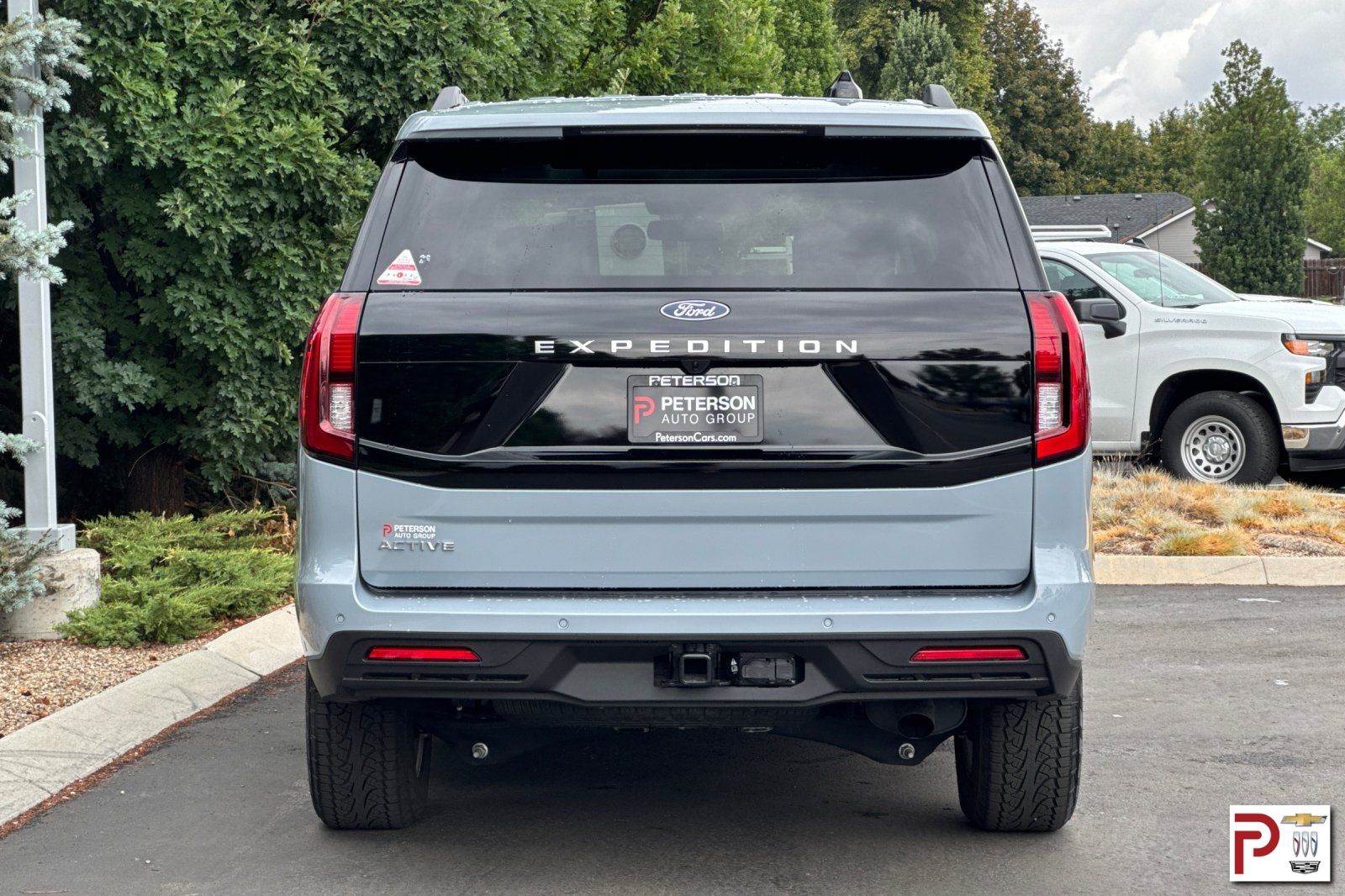 2025 Ford Expedition photo 4