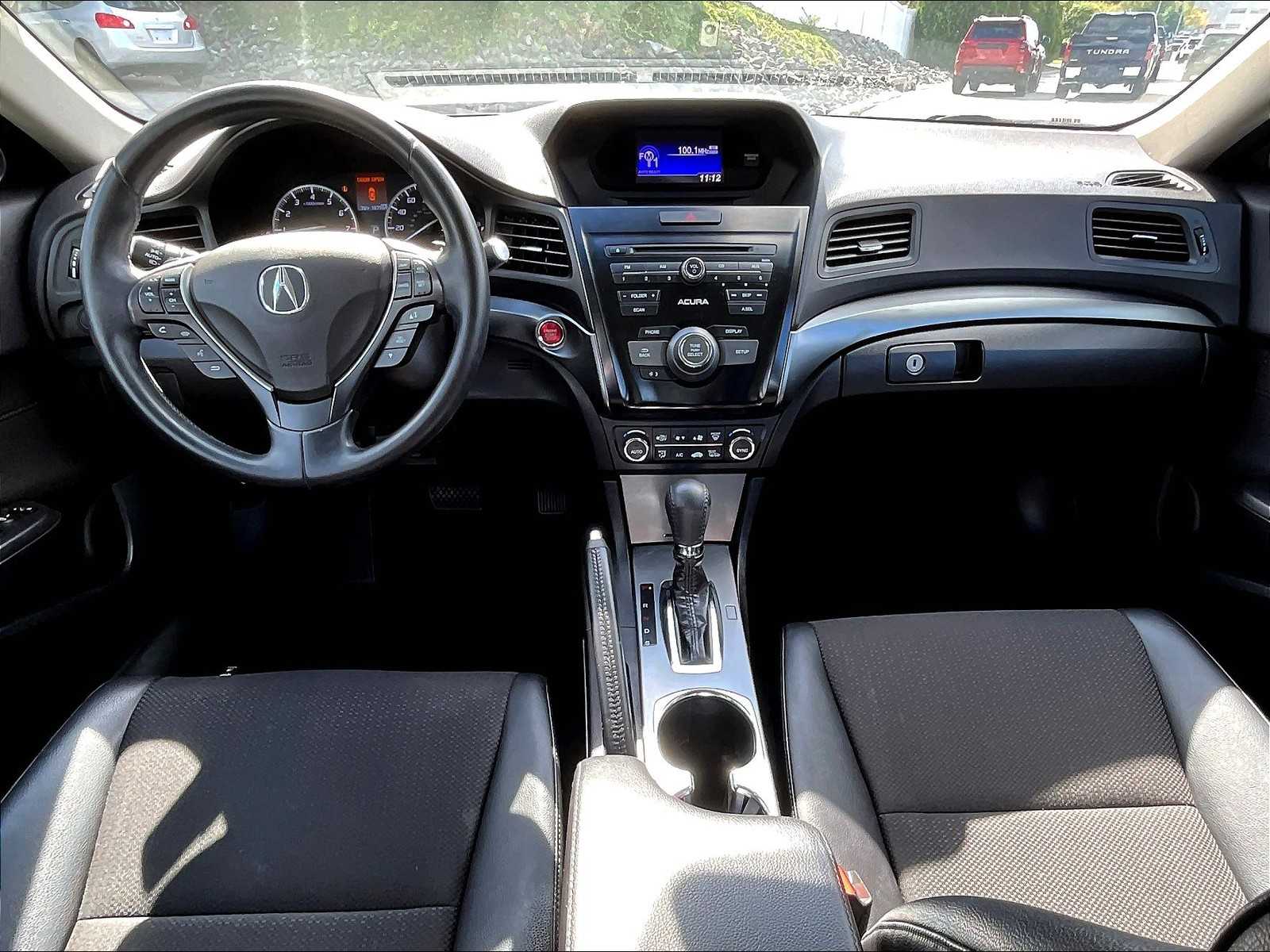 2013 Acura ILX 2.0L photo 20