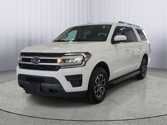 2022 Ford Expedition MAX XLT photo 4