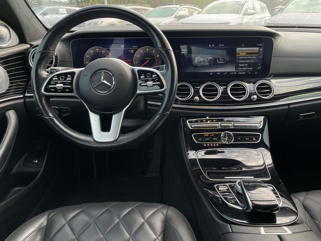 2020 Mercedes Benz E 450 4MATIC photo 3
