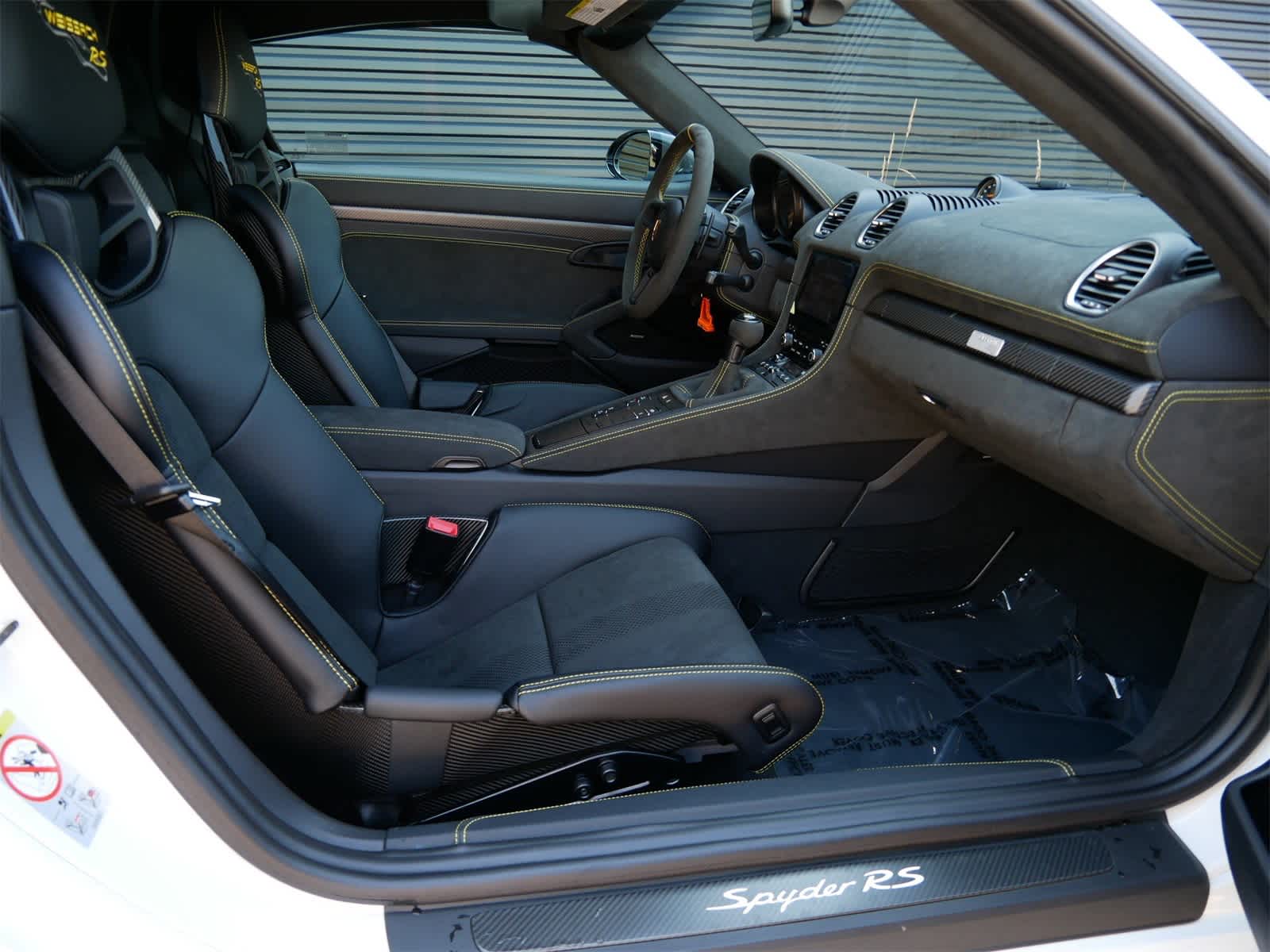 2025 Porsche Boxster Spyder photo 26