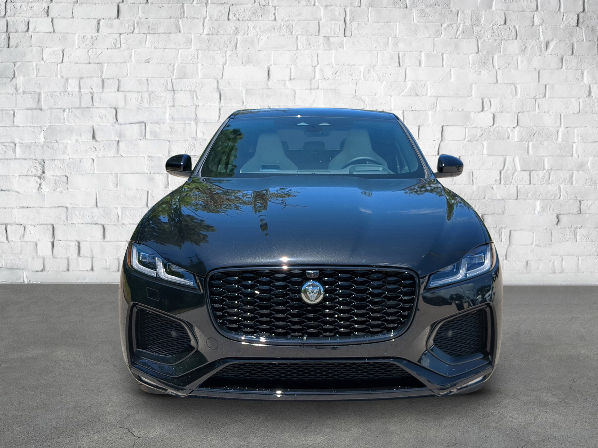 2026 Jaguar F-PACE P250 R-Dynamic S photo 2