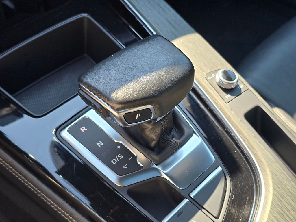 2023 Audi A4 S line Quattro Premium Plus photo 33
