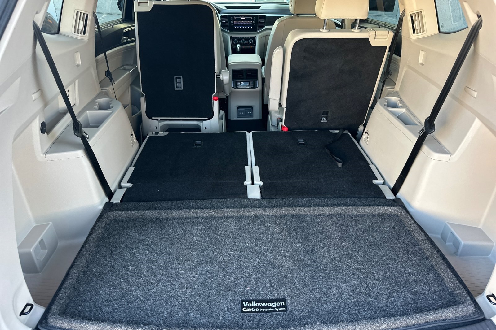 2022 Volkswagen Atlas SE Technology photo 16