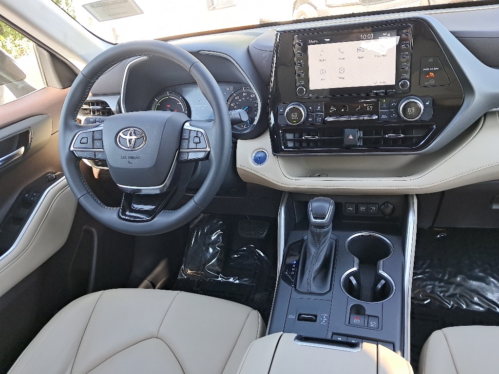 2021 Toyota Highlander Hybrid XLE photo 20