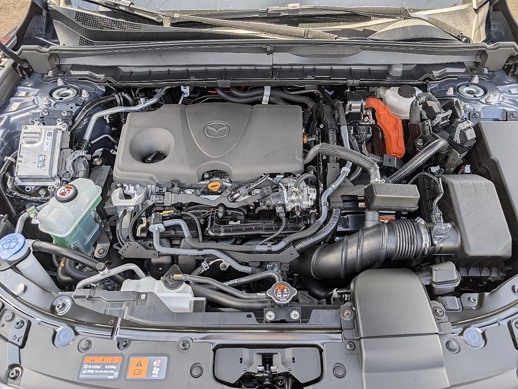 2025 Mazda CX-50 Premium Plus photo 14