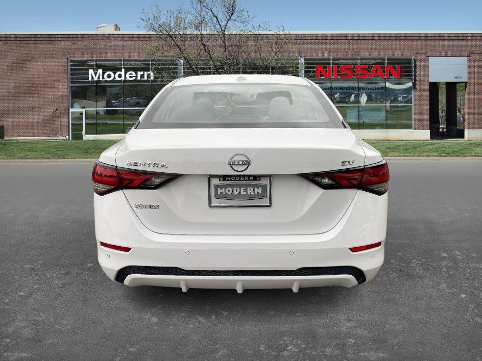 2024 Nissan Sentra SV photo 3