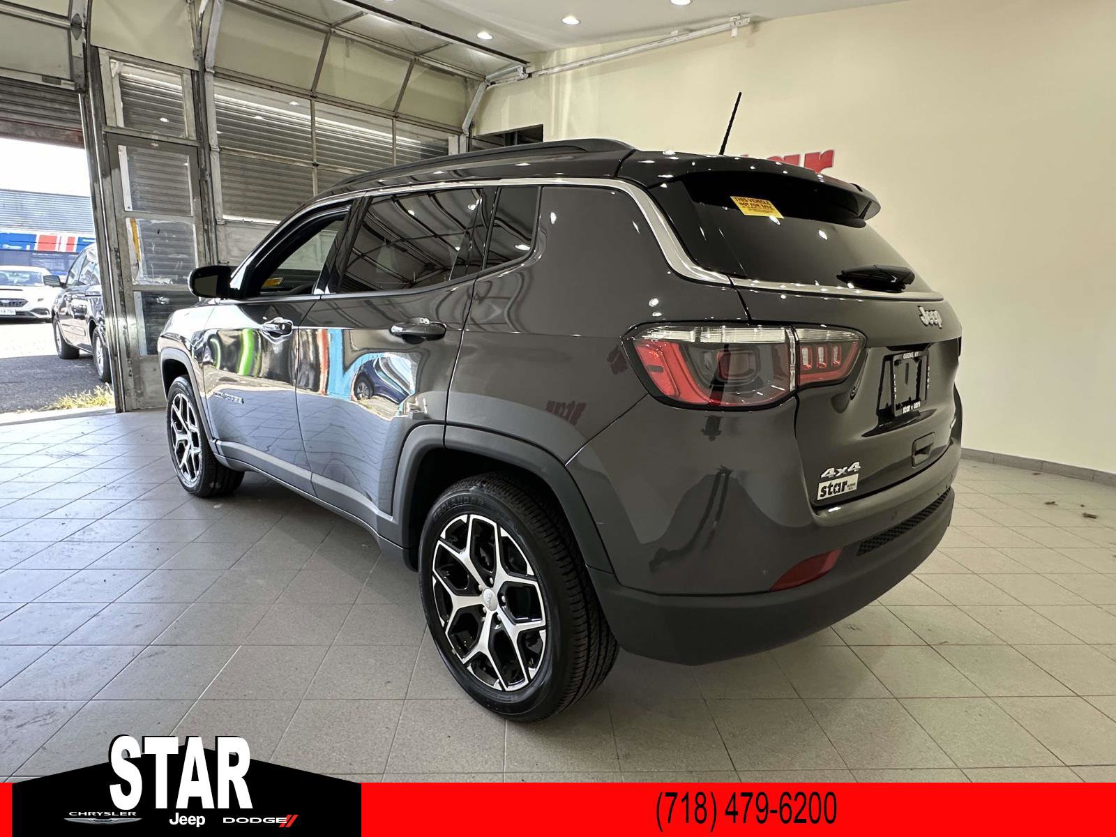 2024 Jeep Compass Limited photo 4